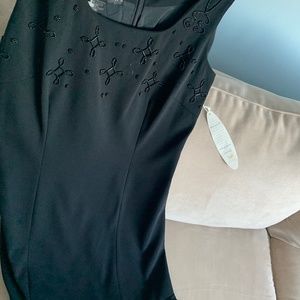 Black adorable evening cocktail dress!